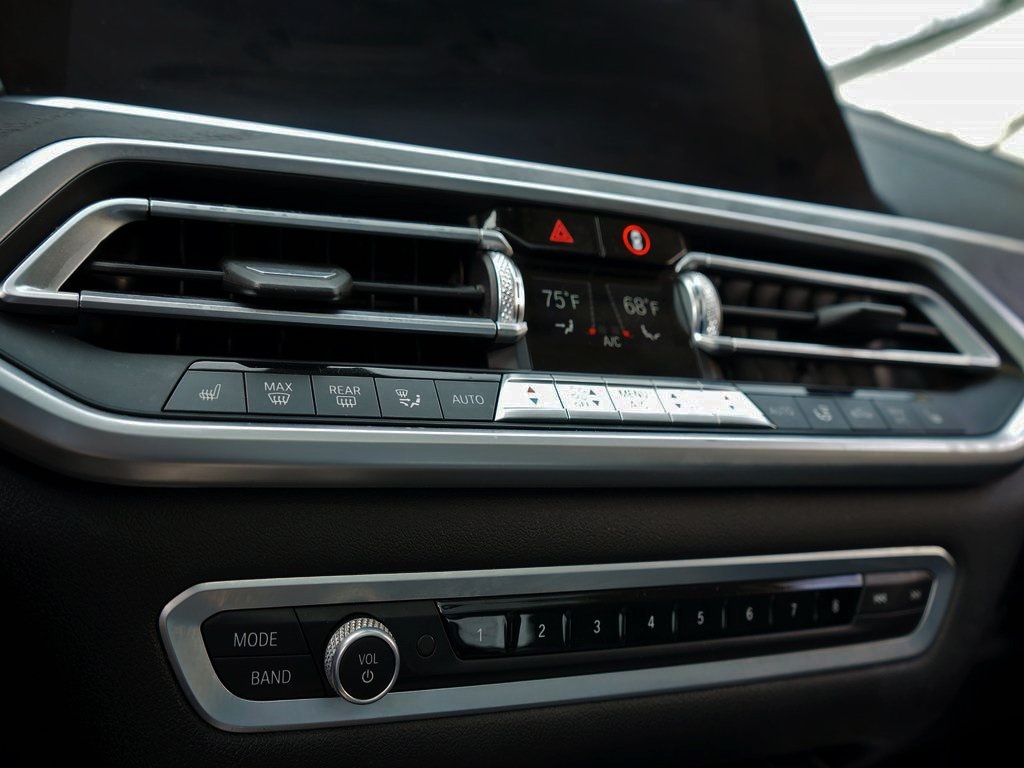 used 2020 BMW X7 car, priced at $34,095