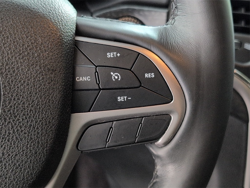 used 2018 Jeep Grand Cherokee car, priced at $13,698