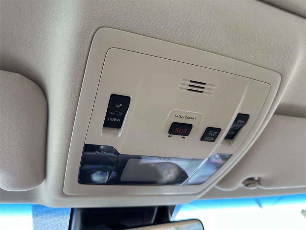 used 2018 Lexus ES car, priced at $27,975