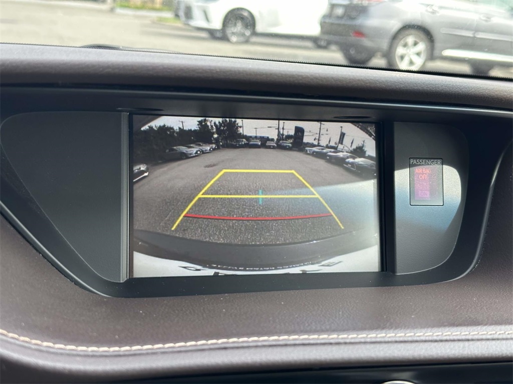 used 2018 Lexus ES car, priced at $27,975