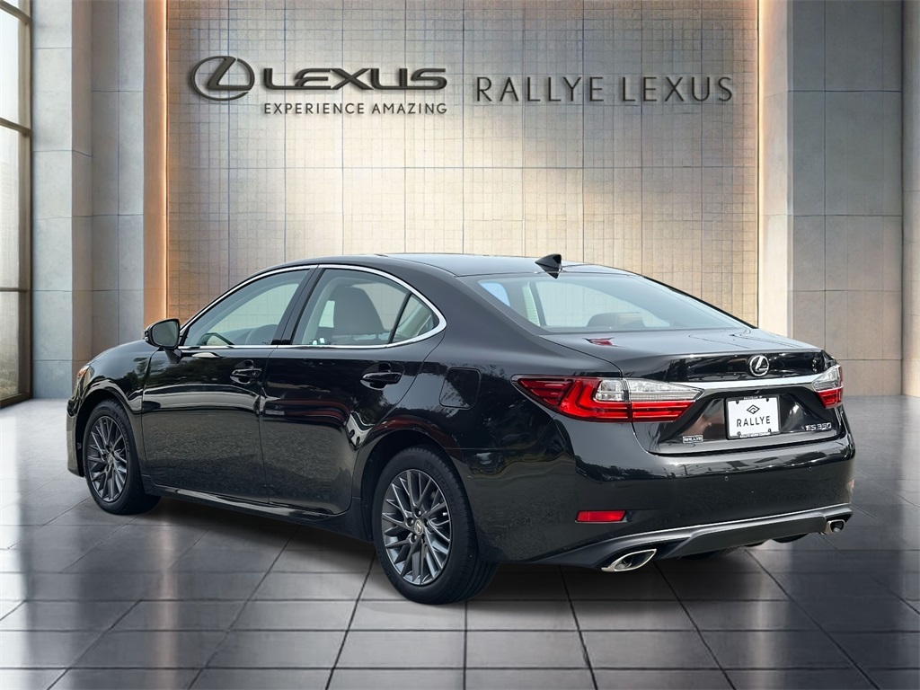 used 2018 Lexus ES car, priced at $27,975