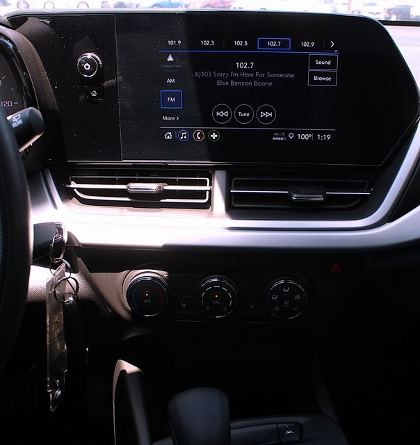 used 2024 Chevrolet Trax car, priced at $21,222