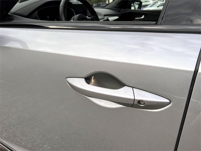 used 2022 Acura MDX car, priced at $47,238