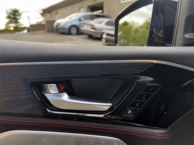 used 2022 Acura MDX car, priced at $47,238