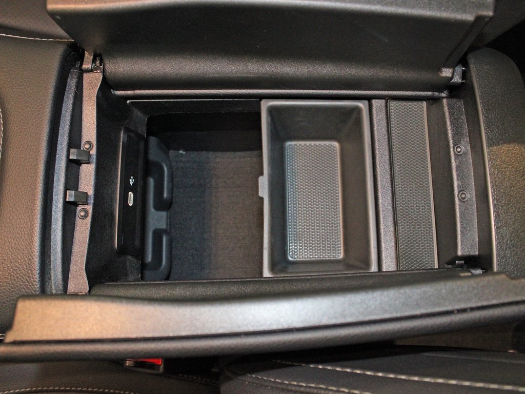 used 2024 Mercedes-Benz GLE car, priced at $57,688