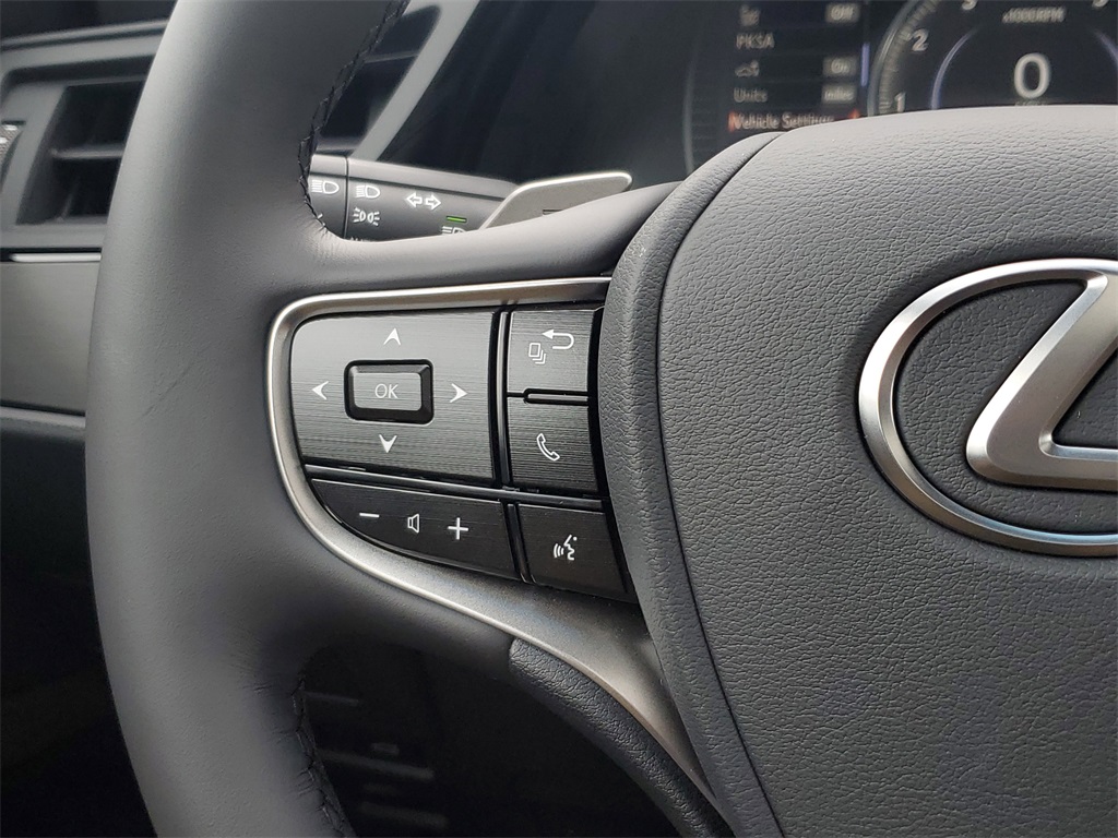 new 2025 Lexus ES car, priced at $50,289