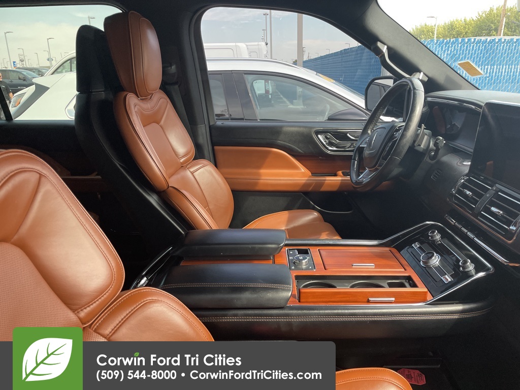 used 2018 Lincoln Navigator car, priced at $33,999