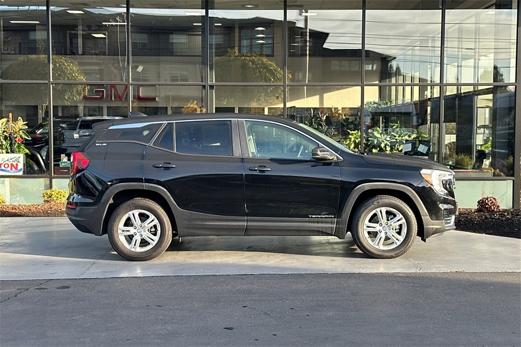 used 2024 GMC Terrain car, priced at $24,938