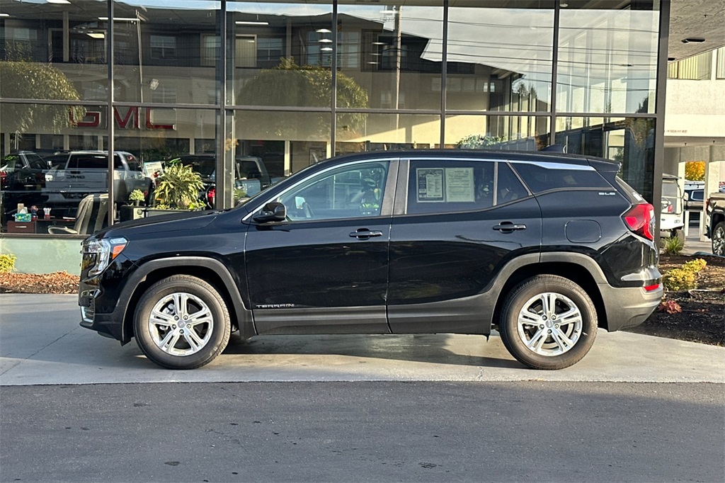used 2024 GMC Terrain car, priced at $24,938