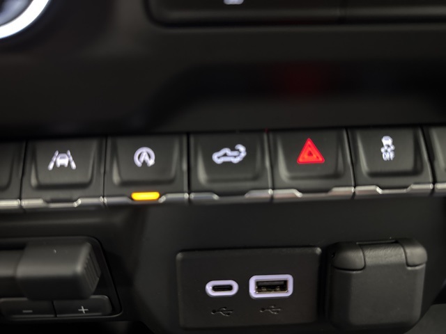 used 2023 Chevrolet Silverado 1500 car, priced at $39,995