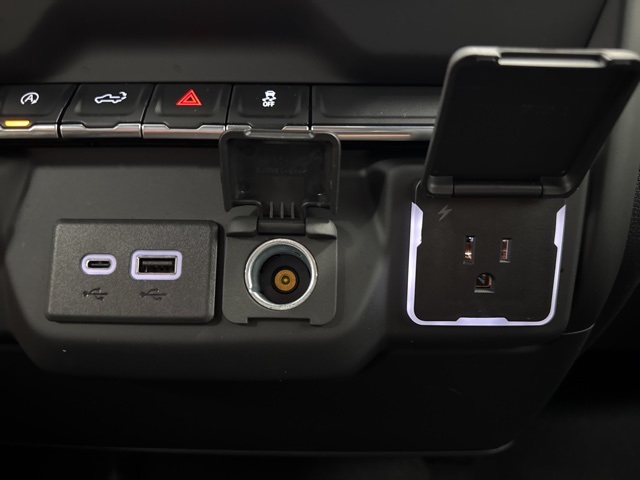 used 2023 Chevrolet Silverado 1500 car, priced at $39,995