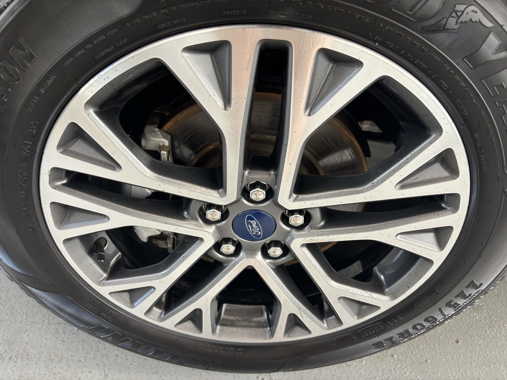 used 2020 Ford Escape car, priced at $15,547