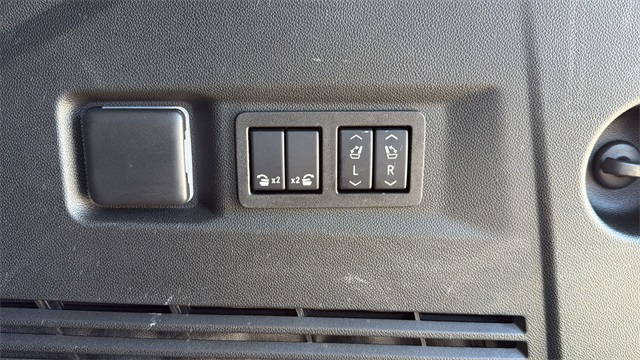 used 2024 Chevrolet Tahoe car, priced at $79,998