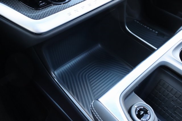 new 2025 Ford Expedition car, priced at $85,155