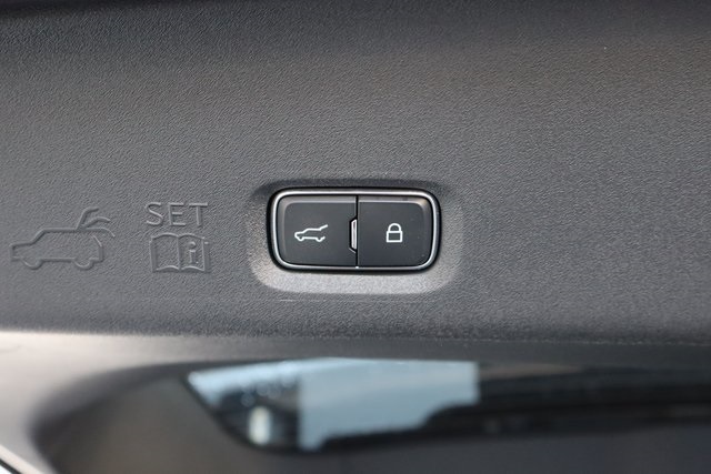 new 2025 Ford Expedition car, priced at $85,155