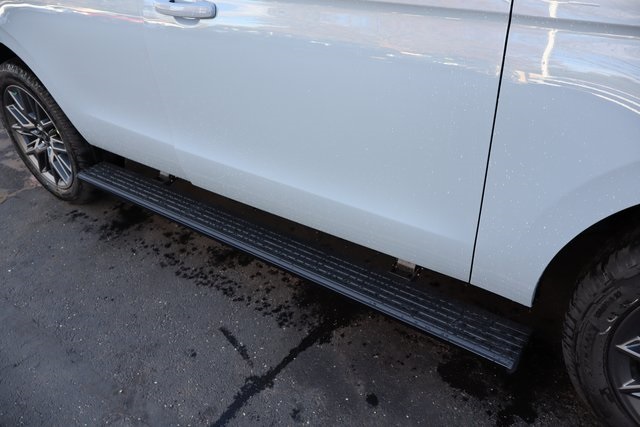 new 2025 Ford Expedition car, priced at $85,155