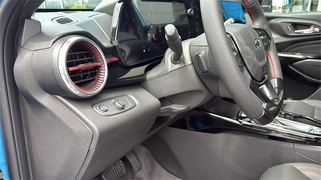 new 2025 Chevrolet Trax car, priced at $26,570