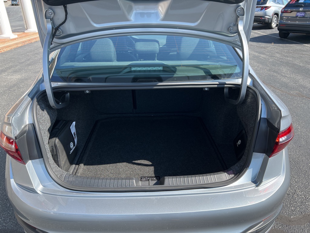 used 2022 Volkswagen Jetta car, priced at $18,900