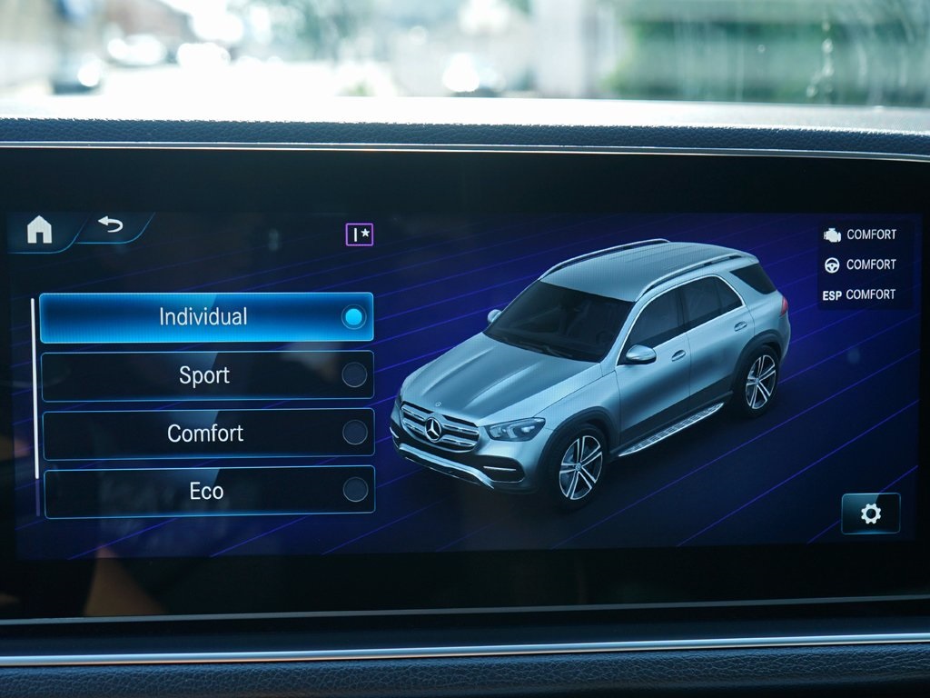 used 2022 Mercedes-Benz GLE car, priced at $39,495