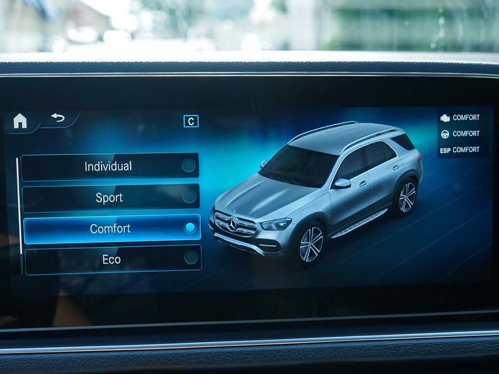 used 2022 Mercedes-Benz GLE car, priced at $39,495