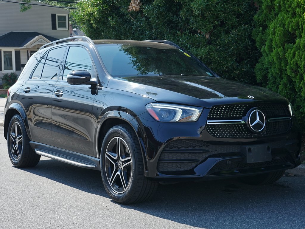 used 2022 Mercedes-Benz GLE car, priced at $39,495