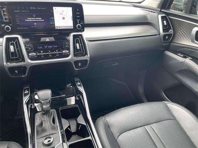used 2023 Kia Sorento car, priced at $31,888