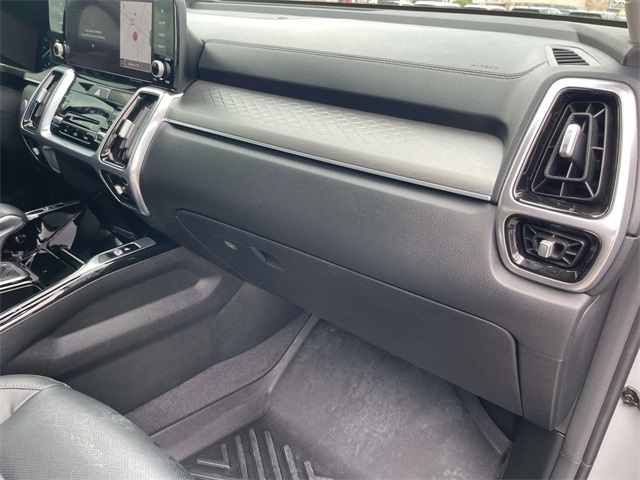 used 2023 Kia Sorento car, priced at $31,888