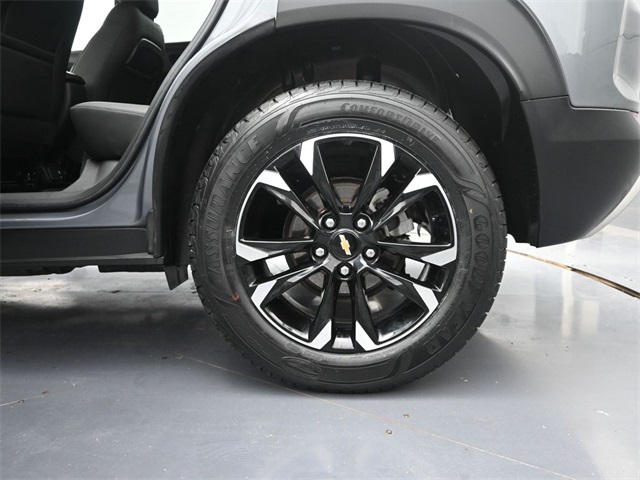 used 2021 Chevrolet TrailBlazer car, priced at $21,944