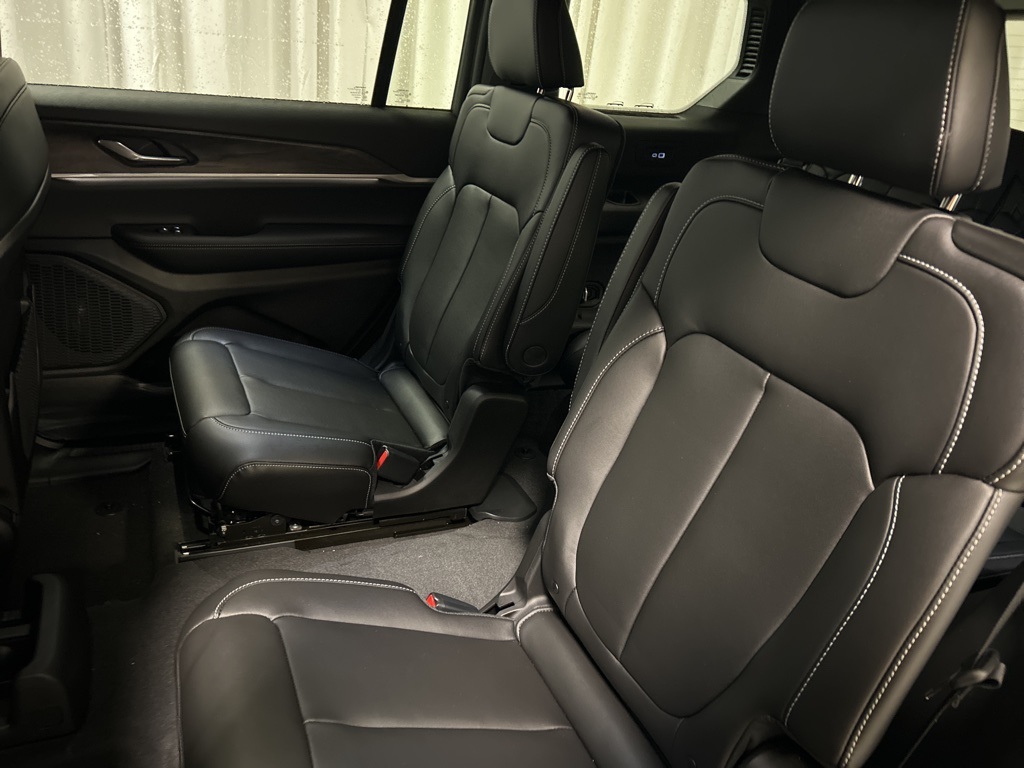 new 2025 Jeep Grand Cherokee L car, priced at $52,335
