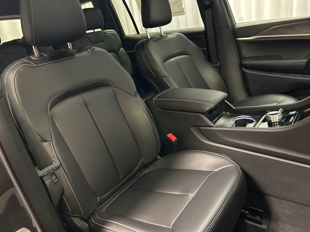 new 2025 Jeep Grand Cherokee L car, priced at $52,335