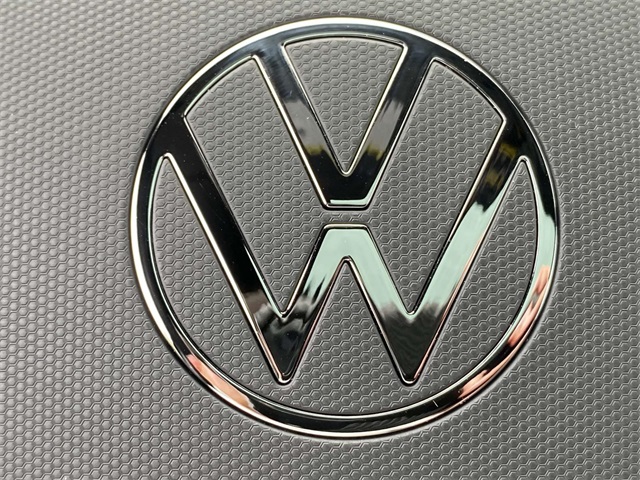 new 2025 Volkswagen Tiguan car, priced at $43,036