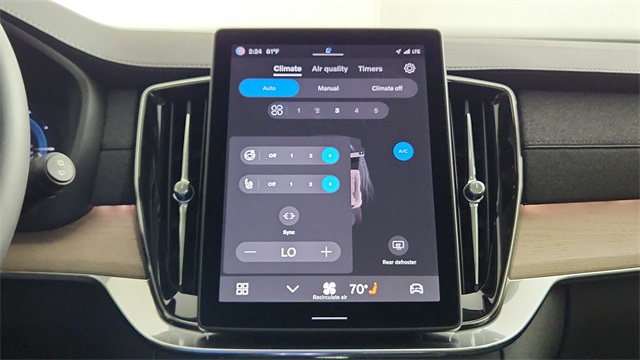 new 2025 Volvo XC90 Plug-In Hybrid car, priced at $78,805