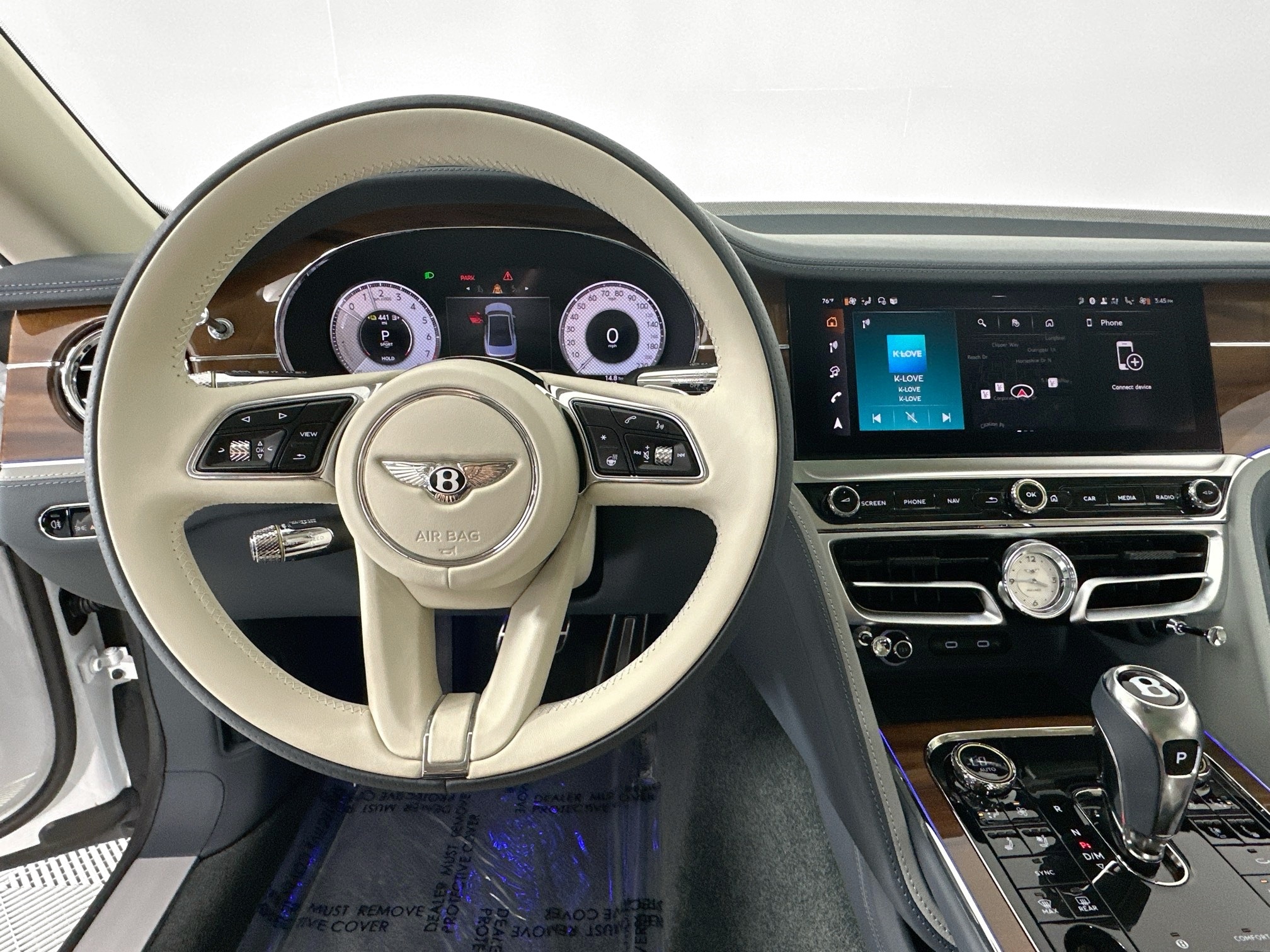 new 2025 Bentley Flying Spur car