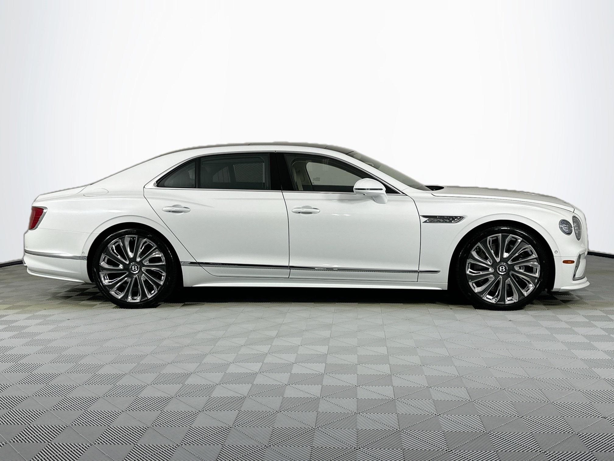 new 2025 Bentley Flying Spur car