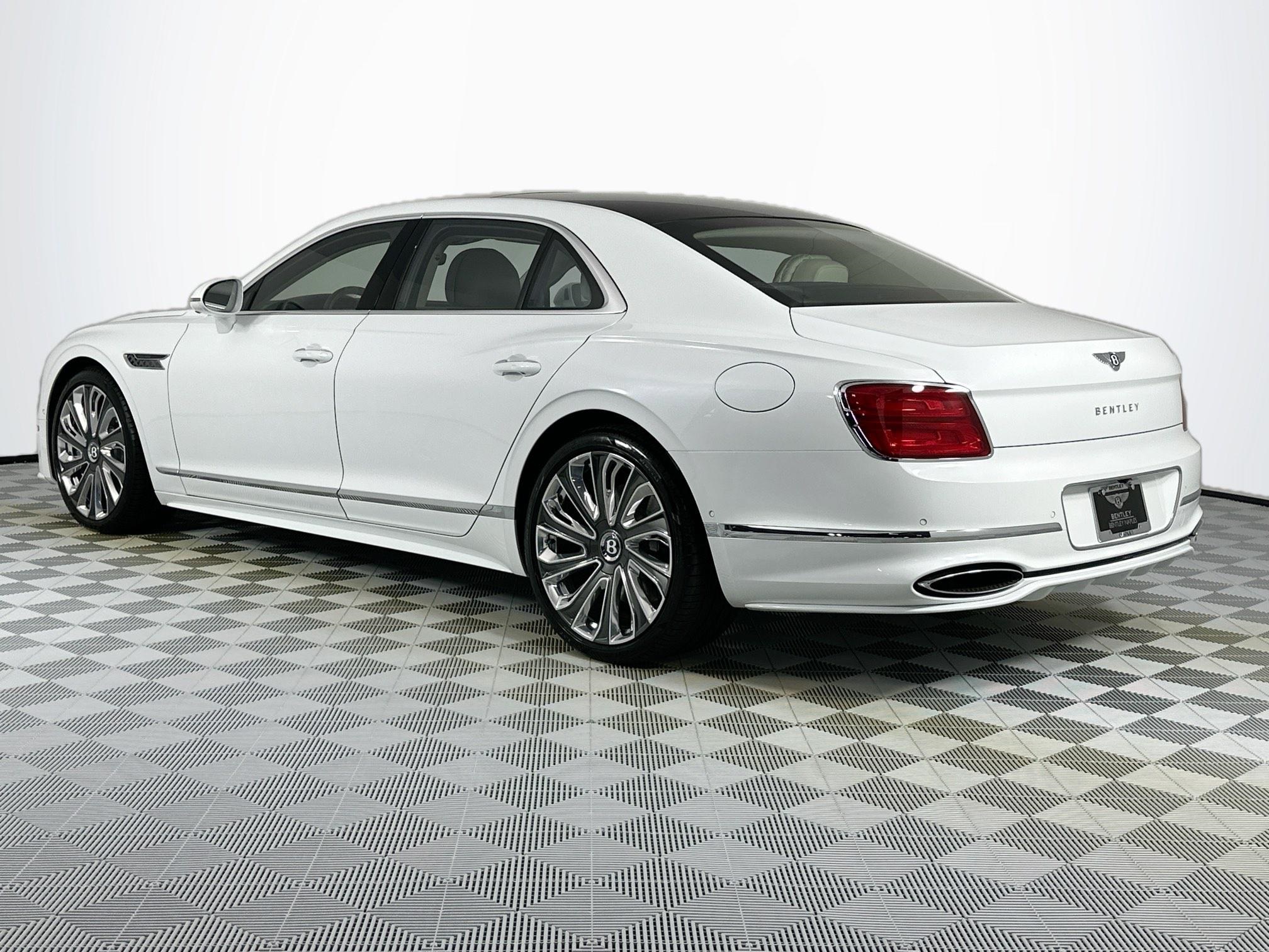 new 2025 Bentley Flying Spur car