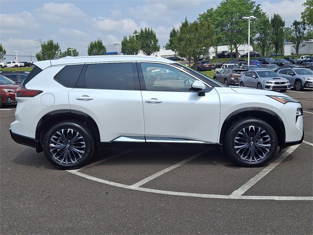 used 2024 Nissan Rogue car, priced at $34,497