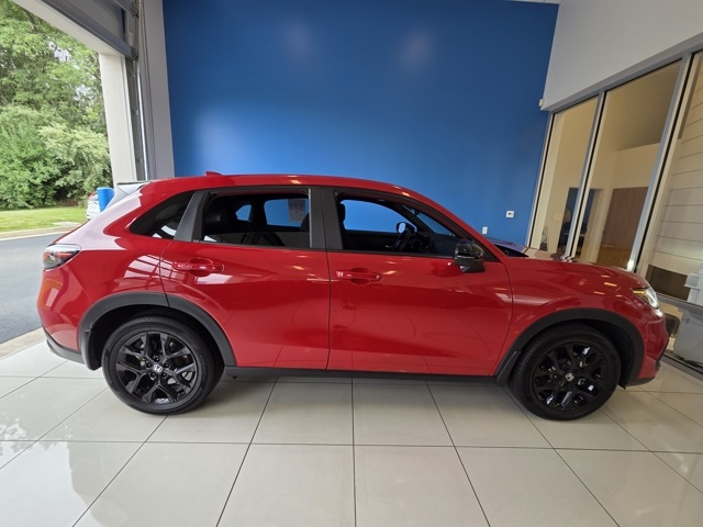 used 2025 Honda HR-V car, priced at $26,977