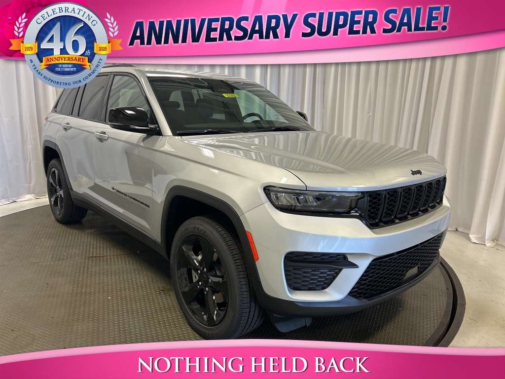 new 2025 Jeep Grand Cherokee car, priced at $49,370
