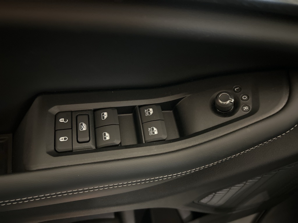 new 2025 Jeep Grand Cherokee car, priced at $49,370