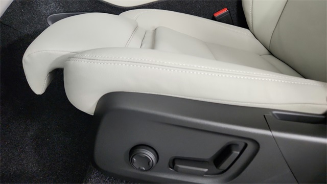 new 2026 Volvo XC40 car, priced at $50,150