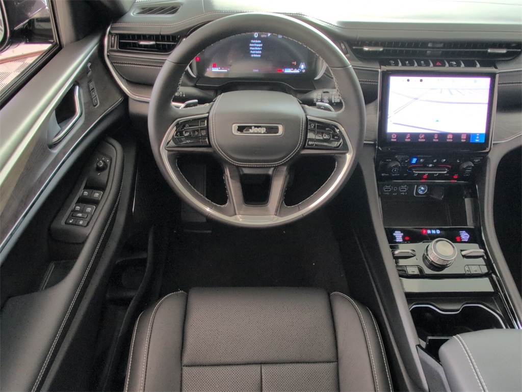 new 2025 Jeep Grand Cherokee L car, priced at $64,370