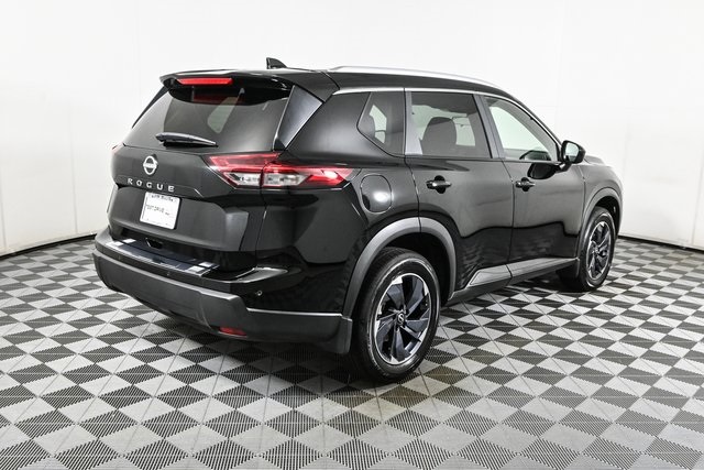 used 2025 Nissan Rogue car, priced at $25,900
