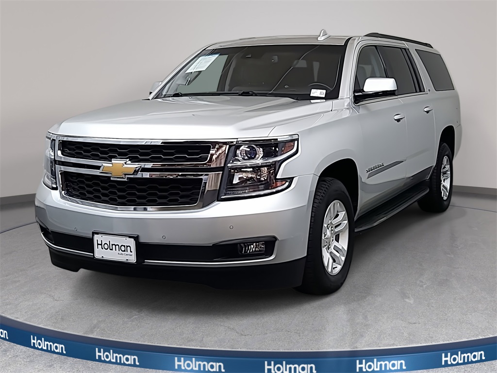 used 2017 Chevrolet Suburban car, priced at $26,489