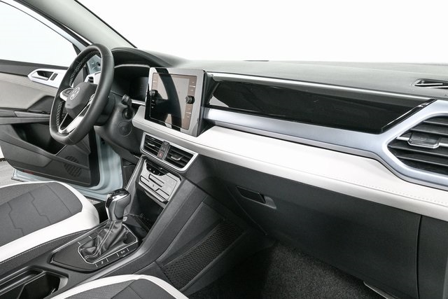 new 2025 Volkswagen Taos car, priced at $33,866