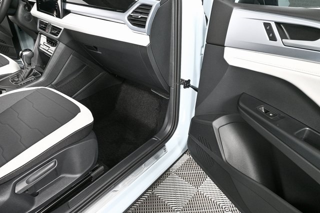 new 2025 Volkswagen Taos car, priced at $33,866
