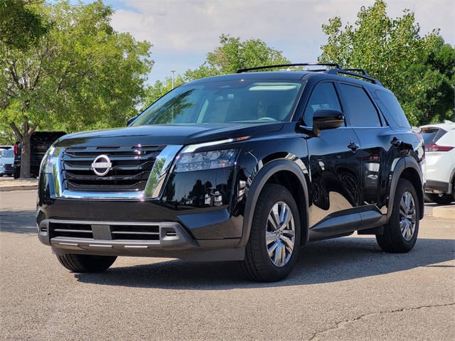 new 2025 Nissan Pathfinder car, priced at $43,945