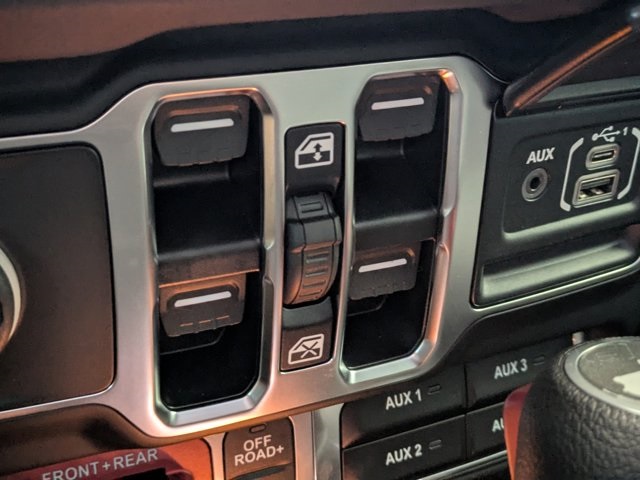 new 2025 Jeep Wrangler car, priced at $67,490