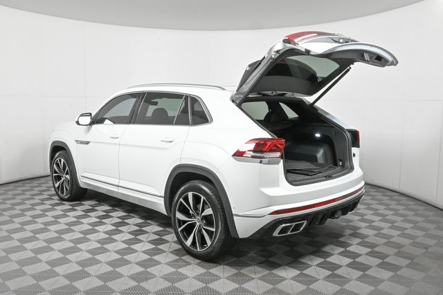 new 2025 Volkswagen Atlas Cross Sport car, priced at $54,592