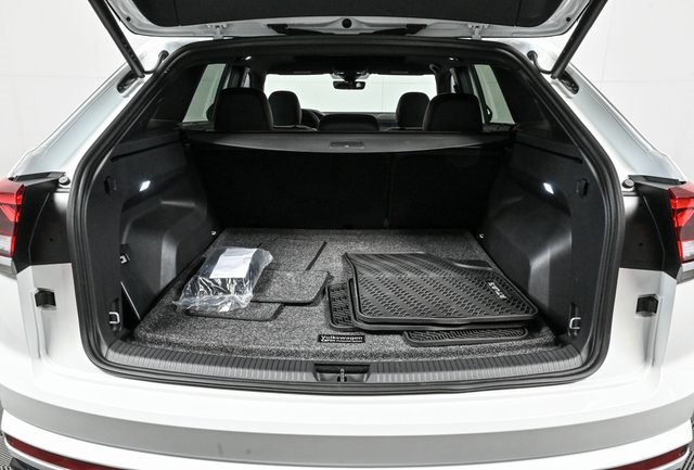 new 2025 Volkswagen Atlas Cross Sport car, priced at $54,592