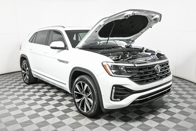 new 2025 Volkswagen Atlas Cross Sport car, priced at $54,592